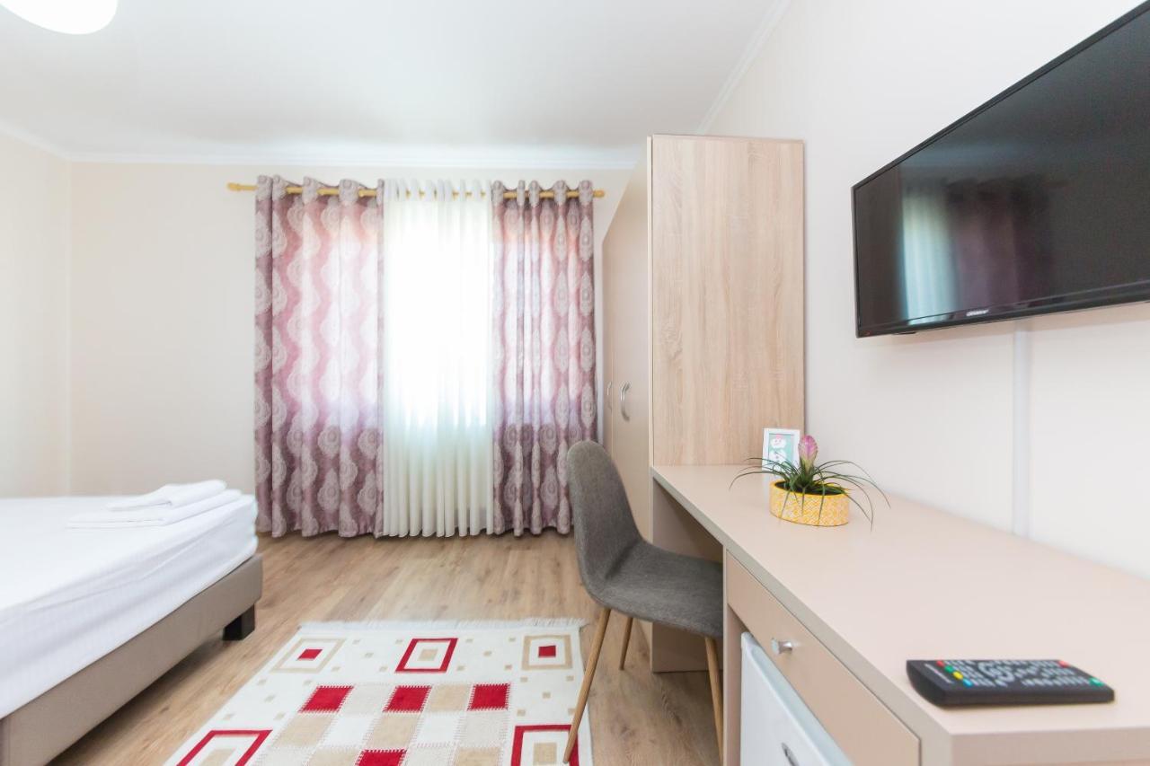Hotel Heritage Tirana Exterior foto